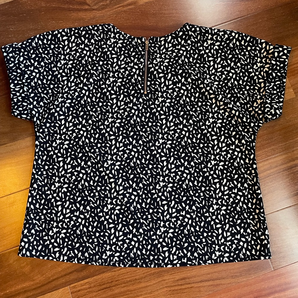 Women’s blouse